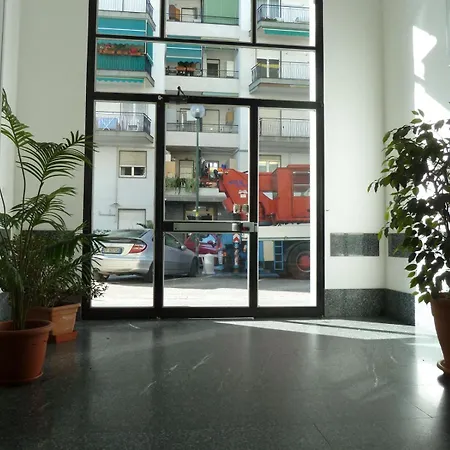 Wh - Un Posto Al Sole - Attico Monolocale Con Parcheggio Gratuito - Con Grande Terrazza-a 5 Minuti Dal Centro - Wifi *